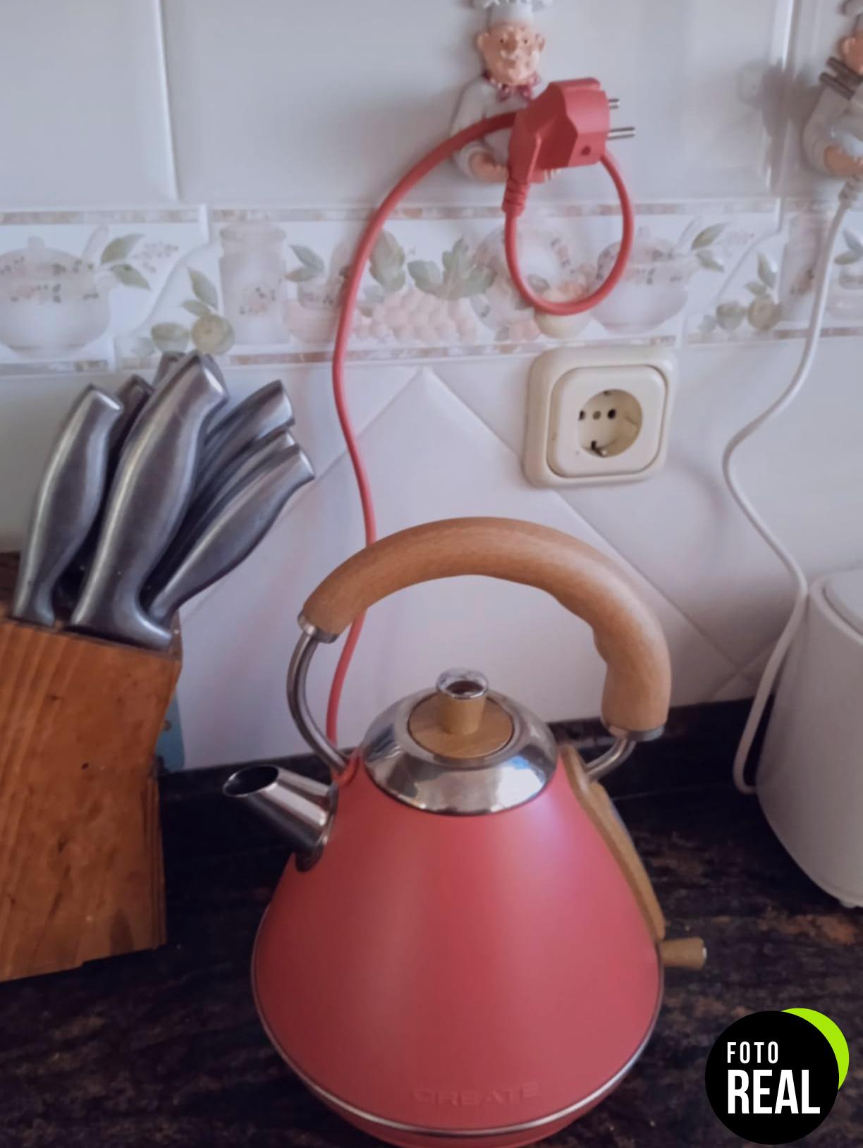 kettle-retro-hervidor-blanco-1l-create-foto-1