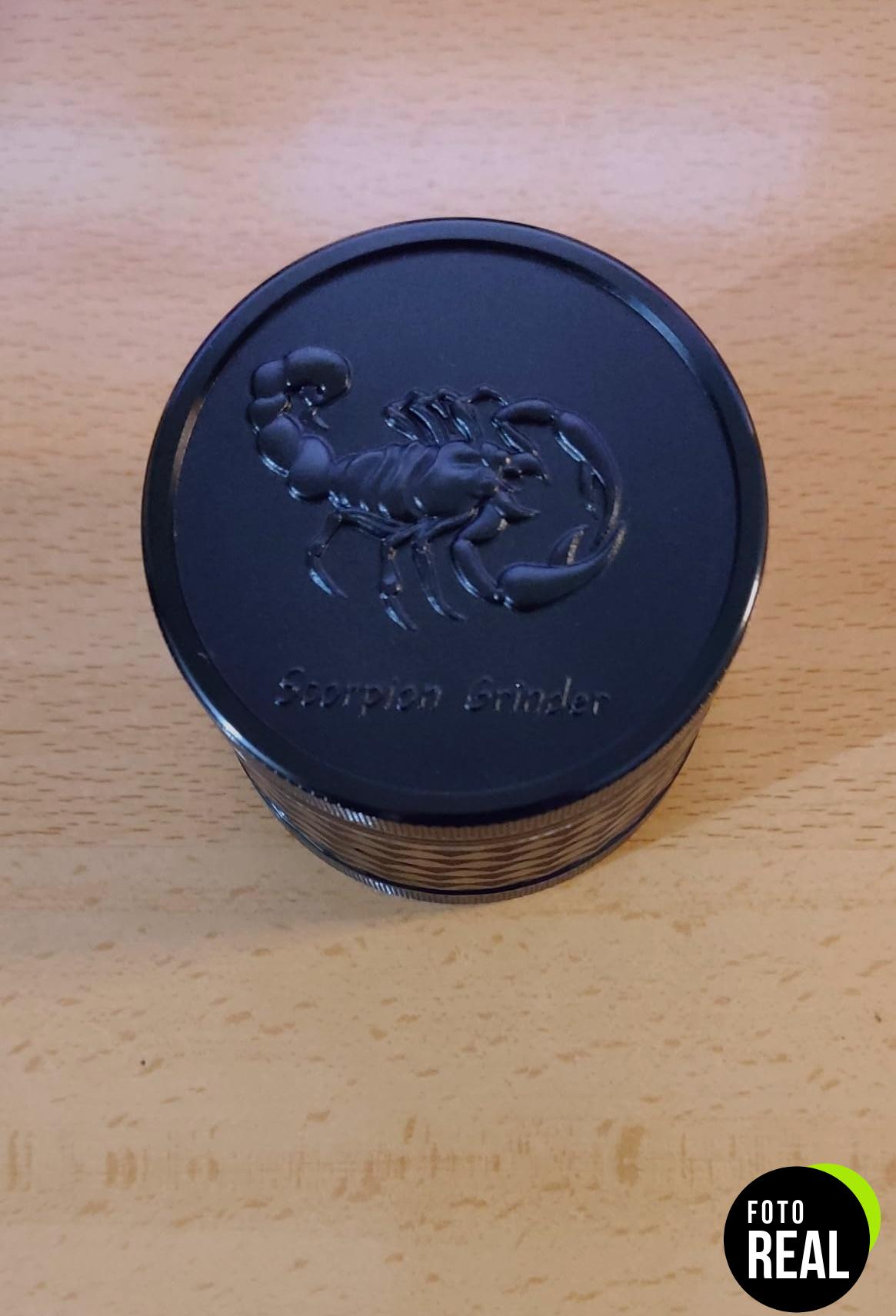 molinillo-hierbas-premium-negro-4p-aluminio-63mm-foto-2