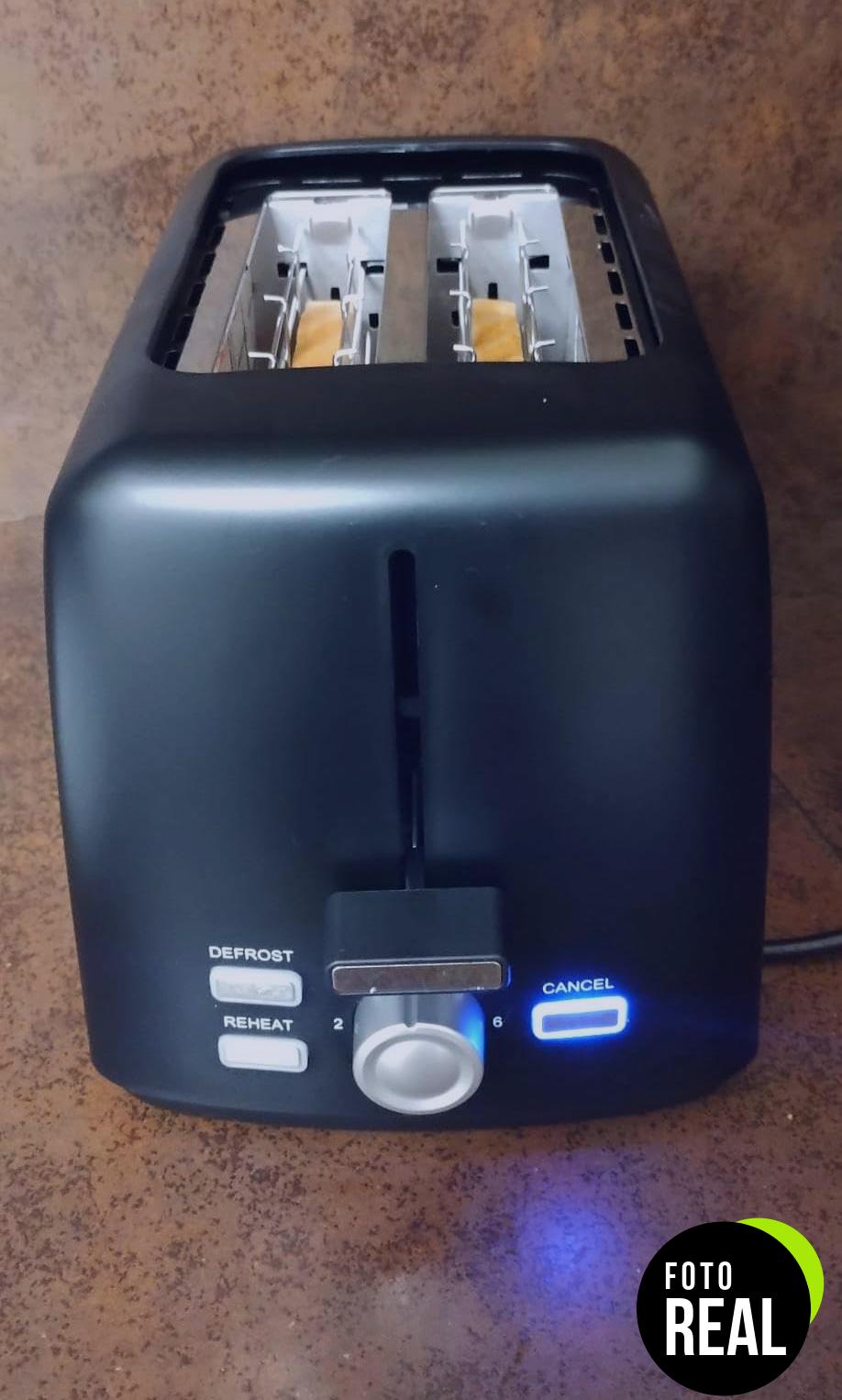 tostadora-amazon-basics-2-rebanadas-negro-800w-foto-2